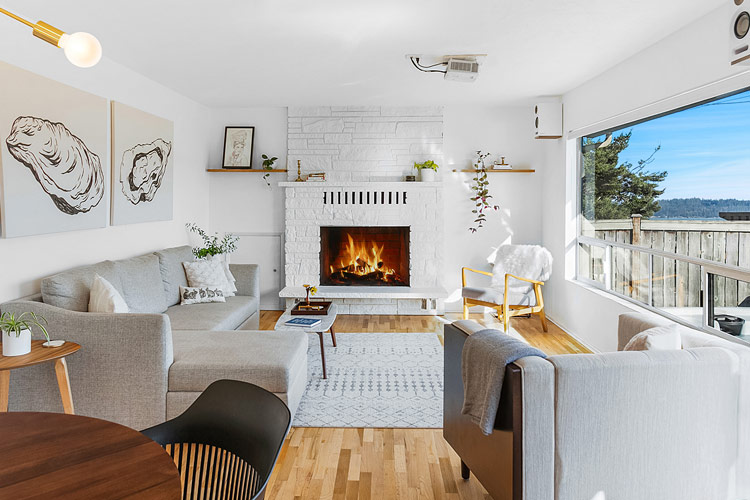 The Horizon on Hood Canal — luxury waterfront home
