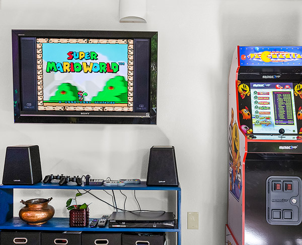 Arcade room with classic games