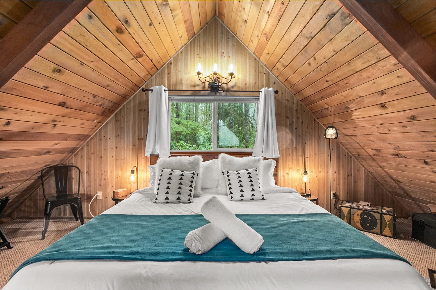 Loft king bedroom